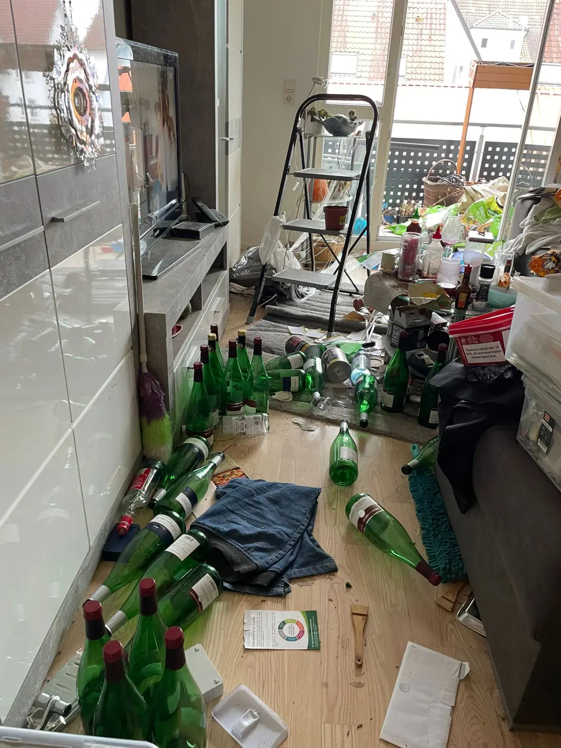 Räumung, Auflösung, Goldankauf, Immobilienverkäufen, Erbmasse, Räumung, Auflösung